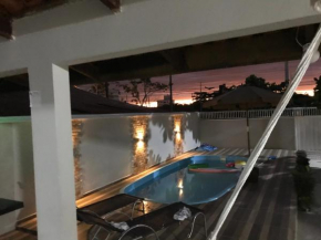 Casa aconchegante com piscina
